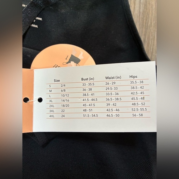 Shapermint Black Tank Large NWT - Picture 3 of 5